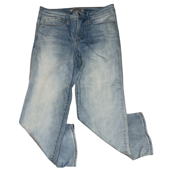 Athleta Sculptek light wash jeans women’s size 8P - Picture 1 of 9
